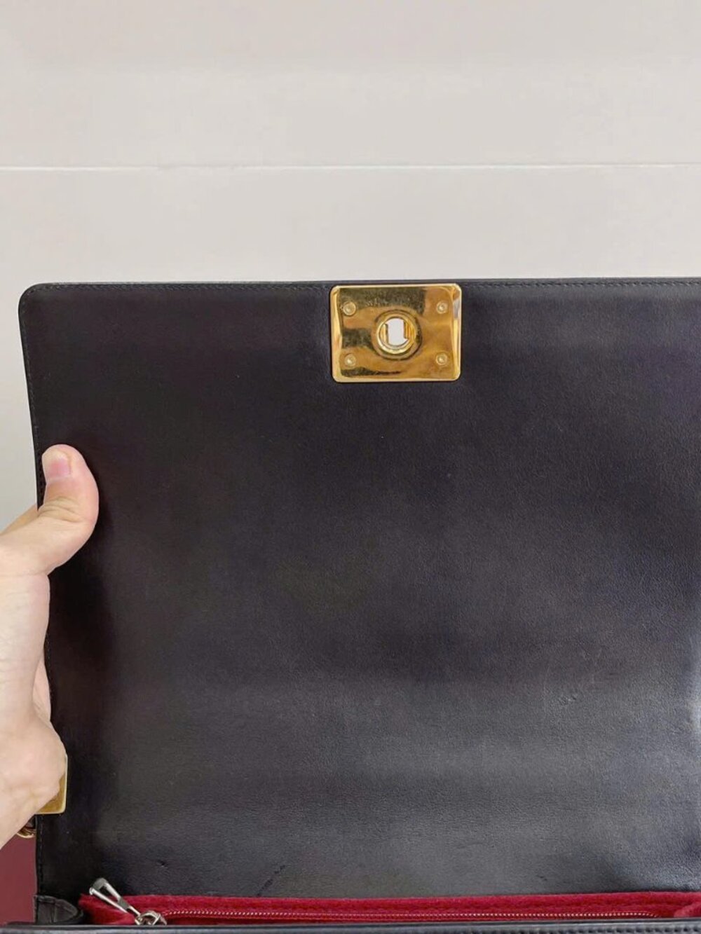 [Final Price] CHANEL Quilted New Medium Boy Flap Black - Picture 8 of 12